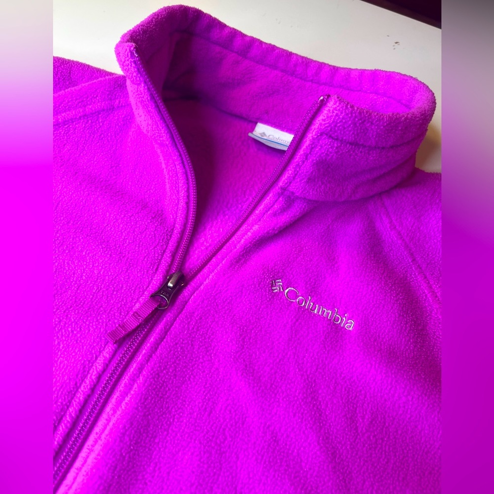 Kids pink Columbia fleece jacket. Size XL.